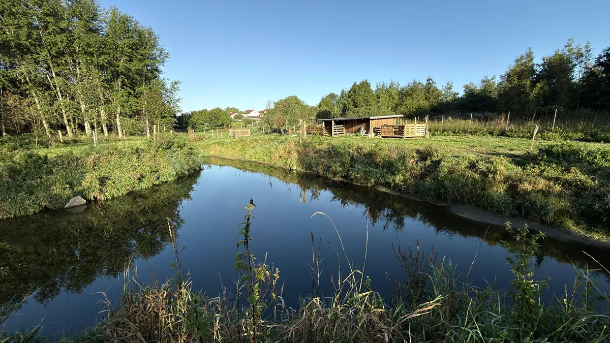 Prodej stavebního pozemku 10094 m²